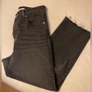 Levi’s Ribcage Straight